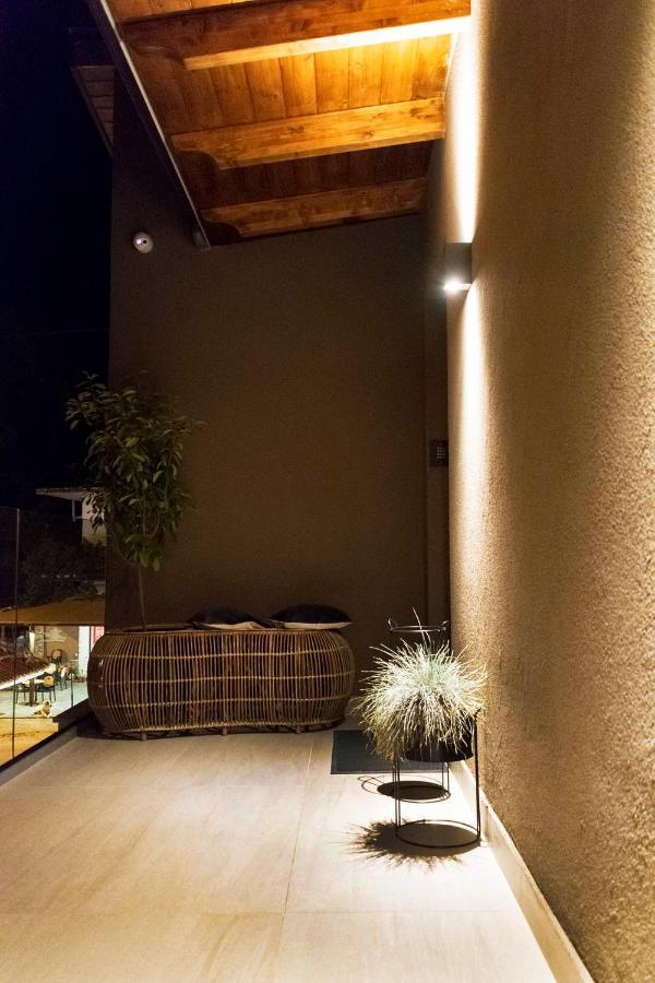 Kalpaki  19.40 Luxury Guesthouse מראה חיצוני תמונה